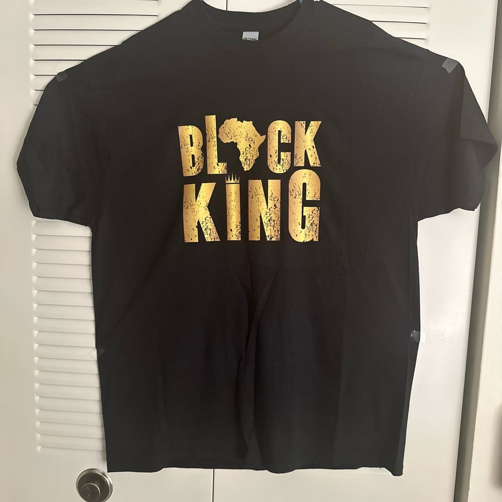 Men’s T Shirt size XL